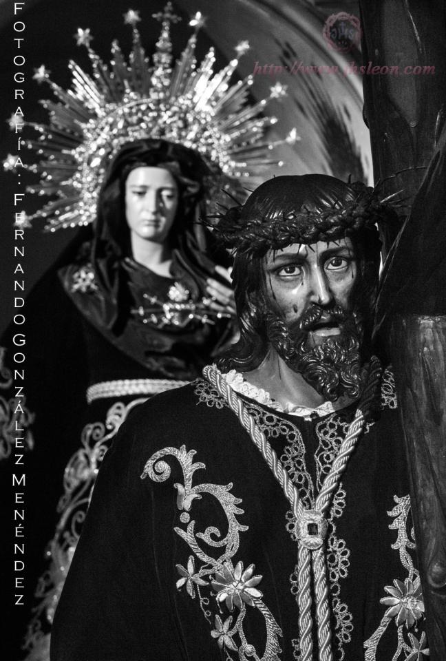 JHS - Devoto besapié 14