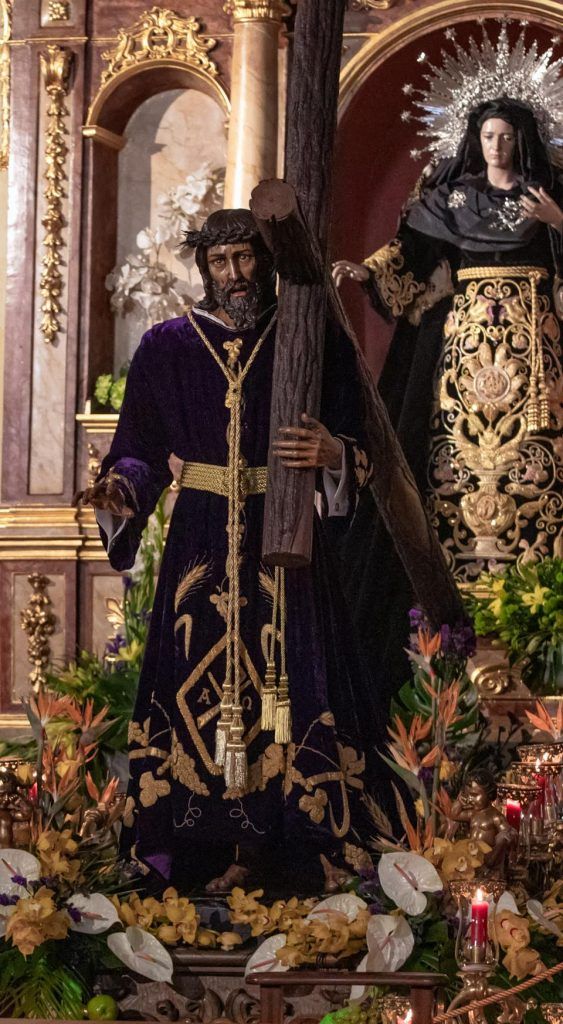 Cofradía del Dulce Nombre de Jesús Nazareno - Restauración de la túnica de las espigas" de Ntro. Padre Jesús Nazareno