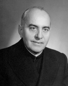 Rvdo. Víctor López García. Director nato