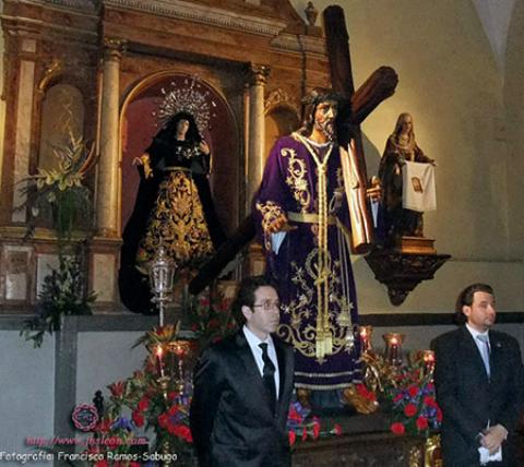 JHS - Devoto besapié 3