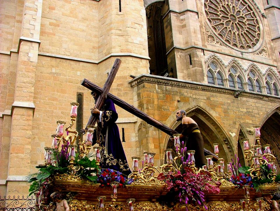 JHS - Nuestro Padre Jesús Nazareno 8